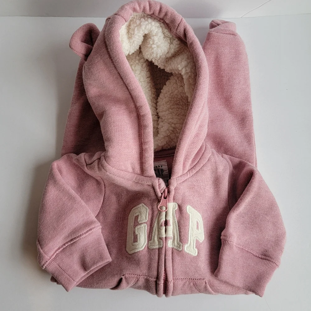 Baby Gap Baby girl sherpa hooded jumpsuit warm jacket hoody size 0- 3 months